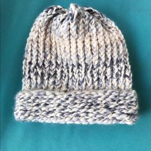 Hand Knit White and Blue Winter Hat ❄️🧶